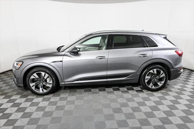 Photo of 2023 Gray Metallic Audi e-tron