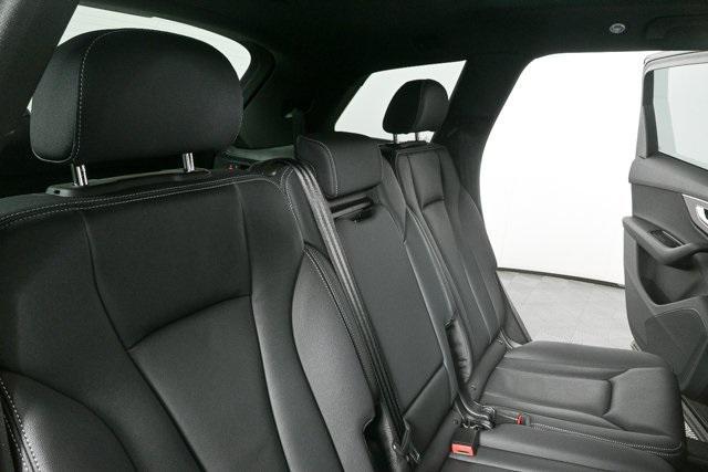 Photo of 2025 Samurai Gray Metallic Audi Q7
