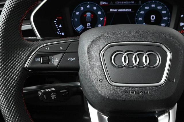 Photo of 2025 Daytona Gray Pearl Effect Audi Q3