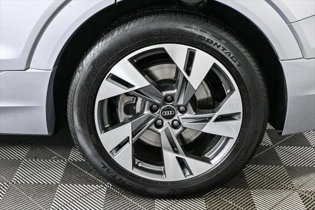Photo of 2022 Silver Metallic Audi e-tron