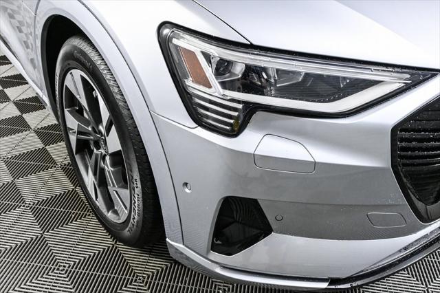 Photo of 2022 Silver Metallic Audi e-tron