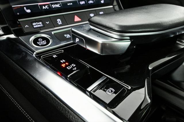 Photo of 2022 Silver Metallic Audi e-tron