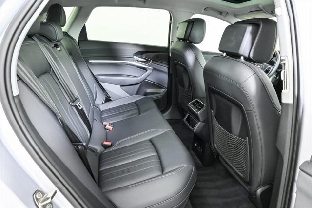 Photo of 2022 Silver Metallic Audi e-tron