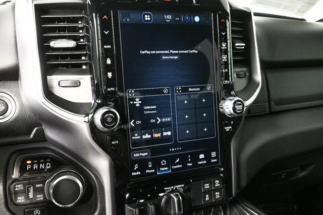 Photo of 2024 Diamond Black Crystal Pearlcoat RAM 1500
