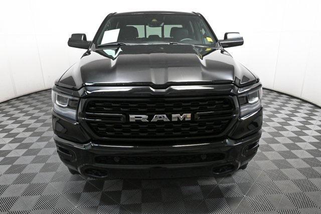 Photo of 2024 Diamond Black Crystal Pearlcoat RAM 1500