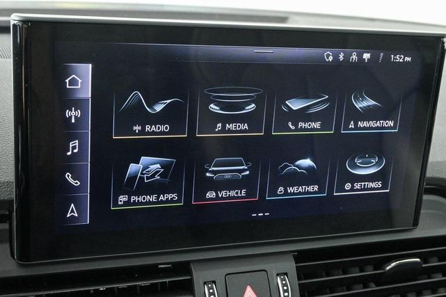 Photo of 2021 Florett Silver Metallic Audi Q5