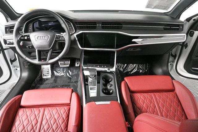 Photo of 2025 Glacier White Audi S6
