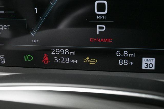 Photo of 2025 Glacier White Audi S6