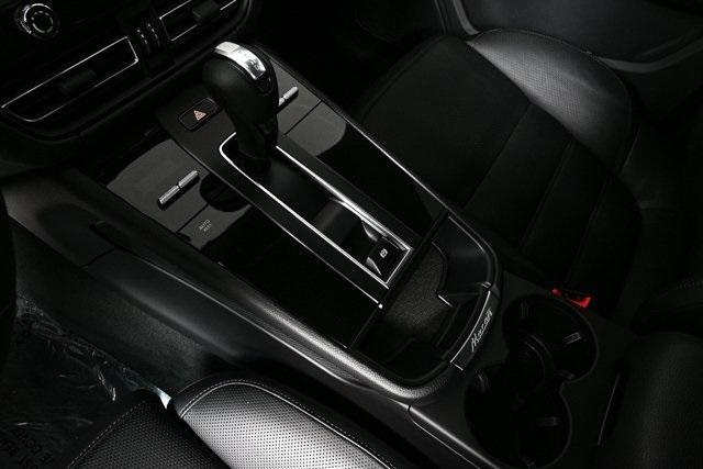 Photo of 2023 Black Porsche Macan