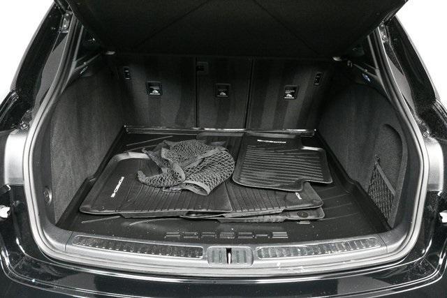 Photo of 2023 Black Porsche Macan