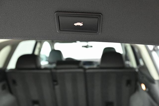Photo of 2012 Monsoon Gray Metallic Audi Q5