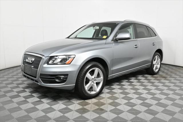 Photo of 2012 Monsoon Gray Metallic Audi Q5