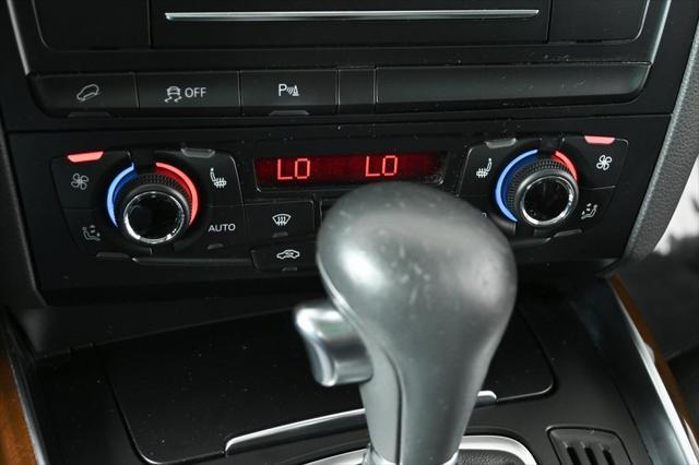 Photo of 2012 Monsoon Gray Metallic Audi Q5