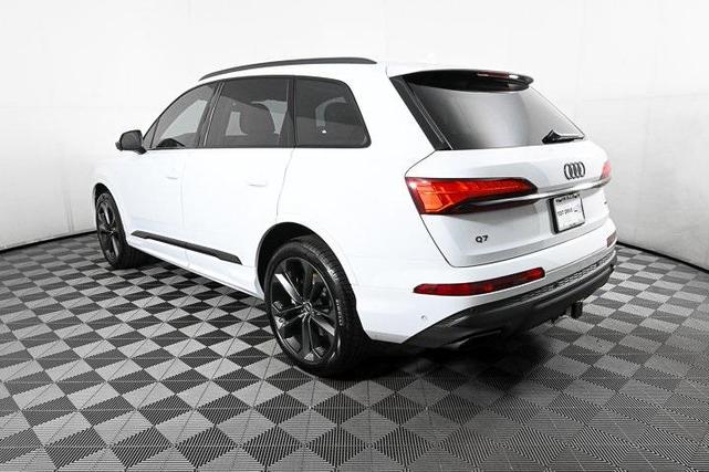 Photo of 2025 Glacier White Metallic Audi Q7