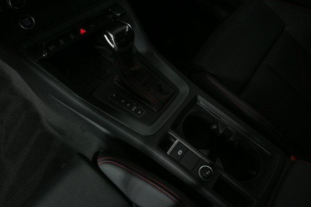 Photo of 2025 Daytona Gray Pearl Effect Audi Q3