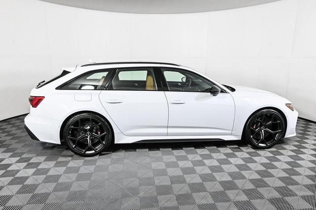 Photo of 2025 Glacier White Metallic Audi RS 6 Avant
