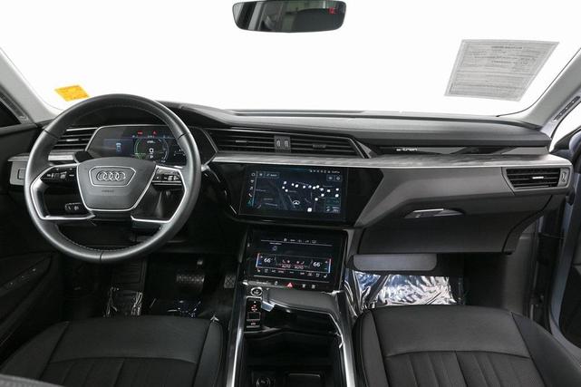 Photo of 2023 Florett Silver Metallic Audi e-tron