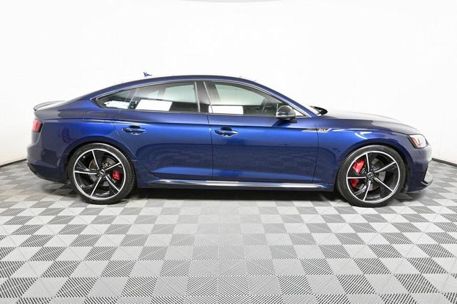 Photo of 2019 Blue Metallic Audi RS 5