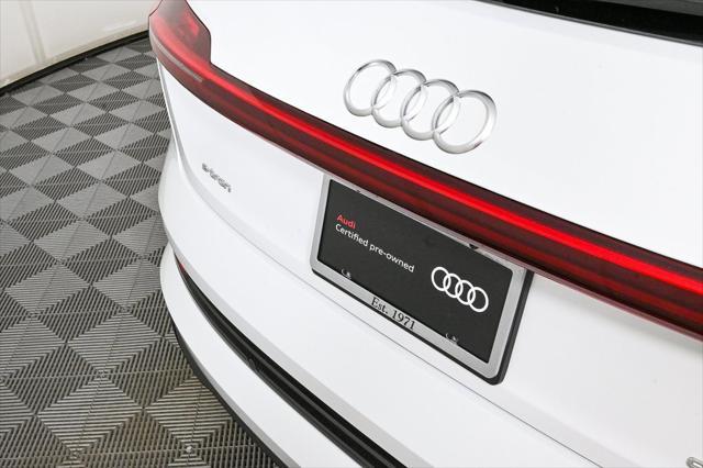 Photo of 2022 Glacier White Audi e-tron