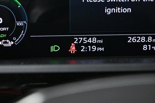 Photo of 2022 Glacier White Audi e-tron