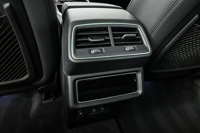 Photo of 2024 Glacier White Metallic Audi Q8 e-tron