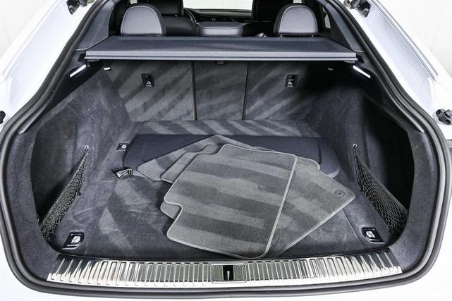 Photo of 2024 Glacier White Metallic Audi Q8 e-tron