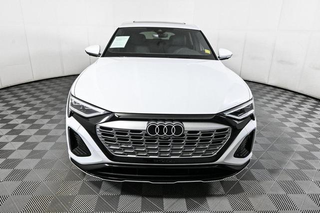 Photo of 2024 Glacier White Metallic Audi Q8 e-tron