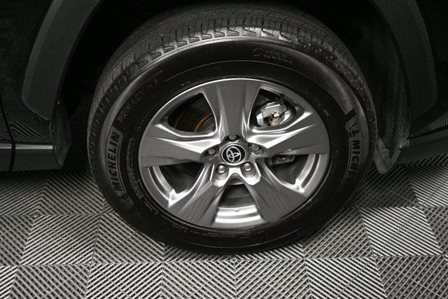 Photo of 2022 Midnight Black Metallic Toyota RAV4