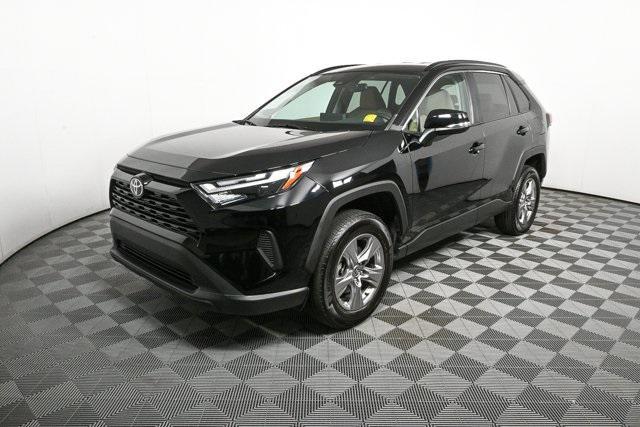 Photo of 2022 Midnight Black Metallic Toyota RAV4