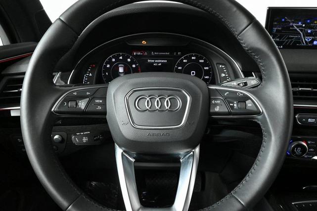 Photo of 2019 Gray Metallic Audi Q7