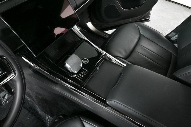 Photo of 2024 Charente Gray Premium Metallic Land Rover Range Rover Sport
