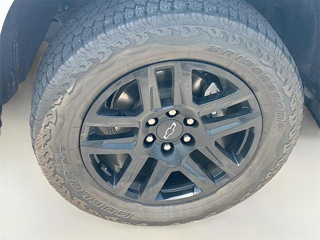 Photo of 2023 Summit White Chevrolet Silverado 1500