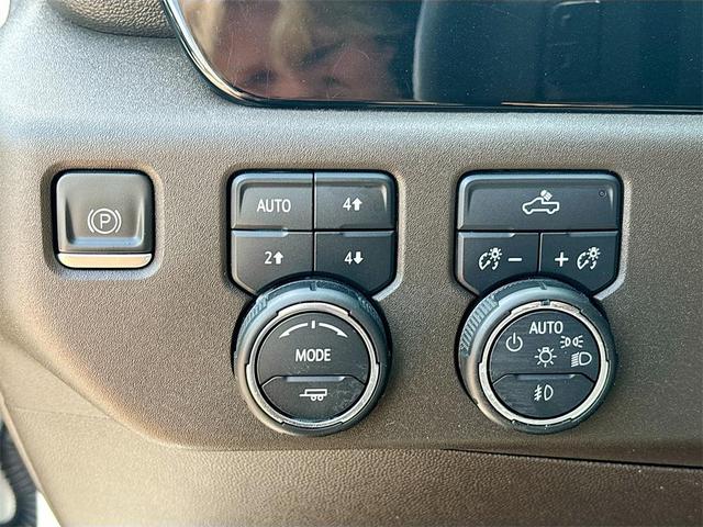 Photo of 2023 Summit White Chevrolet Silverado 1500