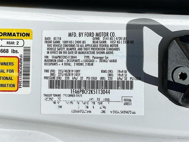 Photo of 2019 Oxford White Ford Mustang