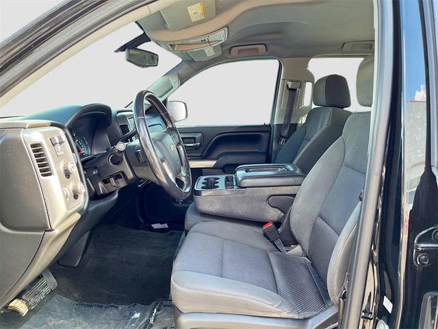 Photo of 2017 Black Chevrolet Silverado 1500