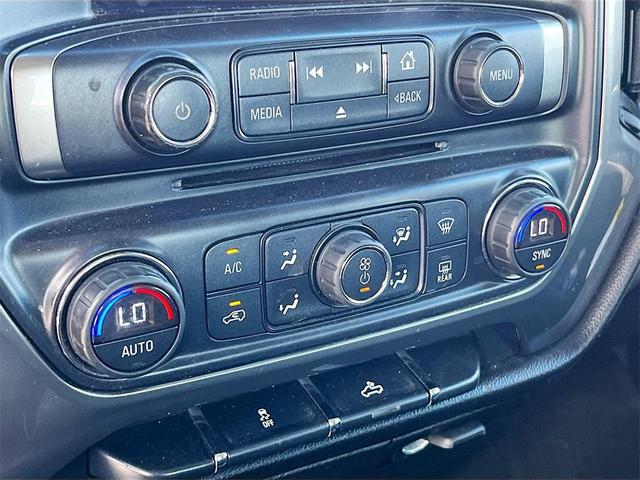 Photo of 2017 Black Chevrolet Silverado 1500