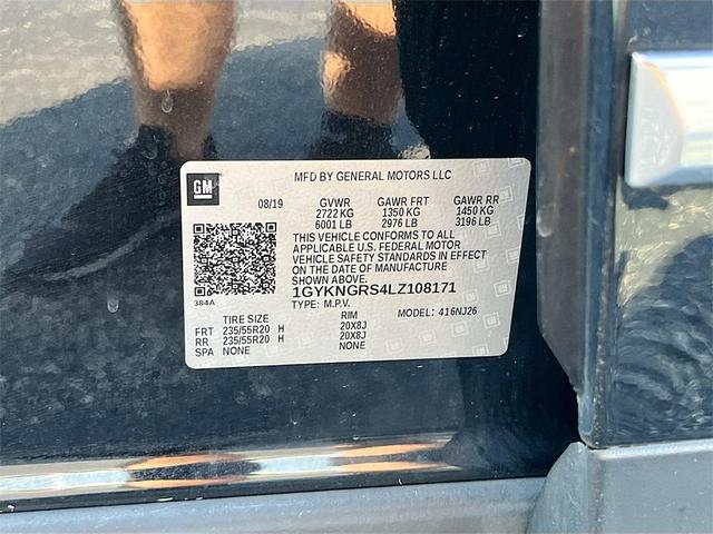 Photo of 2020 Stellar Black Metallic Cadillac XT5