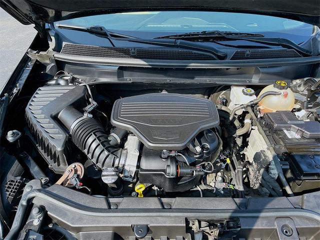 Photo of 2020 Stellar Black Metallic Cadillac XT5