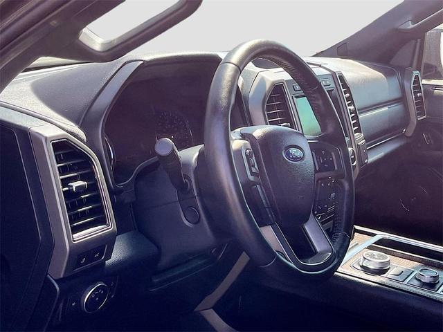 Photo of 2021 Magnetic Metallic Ford Expedition