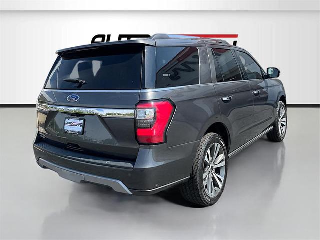 Photo of 2021 Magnetic Metallic Ford Expedition