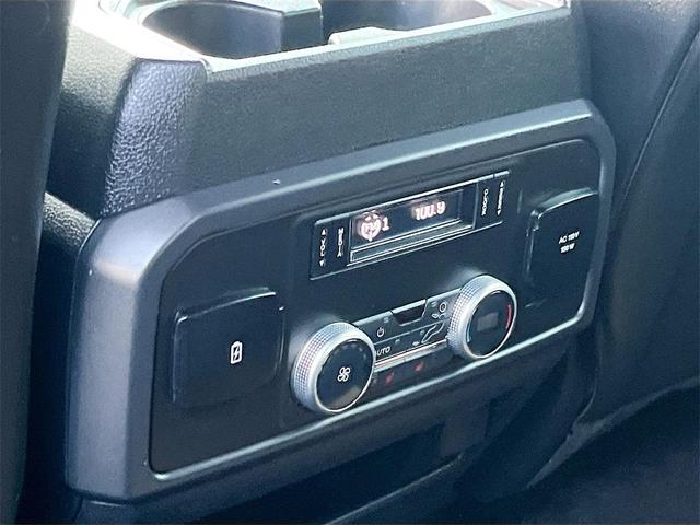 Photo of 2021 Magnetic Metallic Ford Expedition