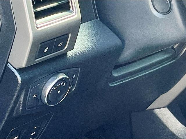 Photo of 2021 Magnetic Metallic Ford Expedition