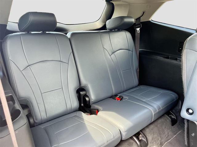 Photo of 2019 Summit White Buick Enclave