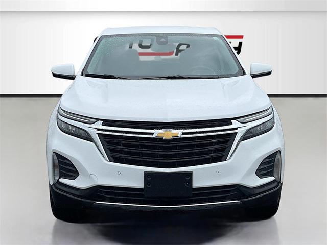 Photo of 2024 Summit White Chevrolet Equinox