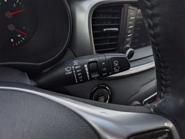 Photo of 2020 Ebony Black Kia Sorento
