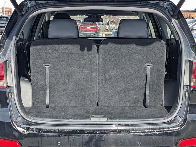 Photo of 2020 Ebony Black Kia Sorento