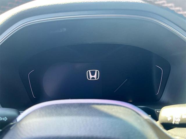 Photo of 2025 Platinum White Pearl Honda Pilot