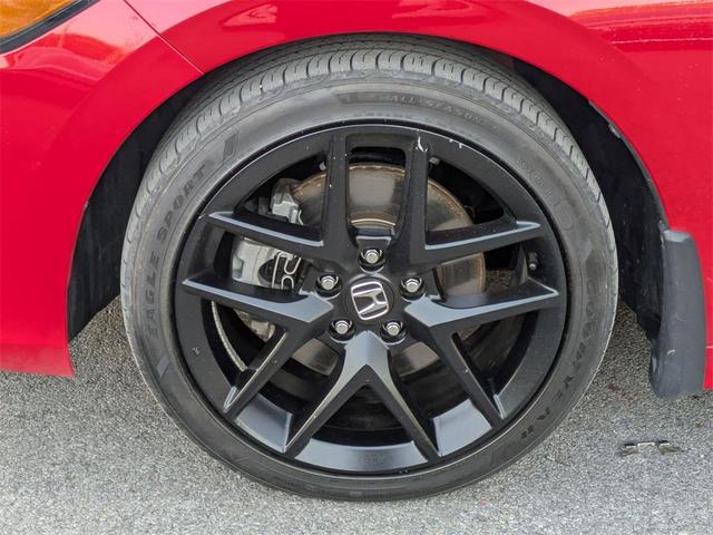Photo of 2022 Rallye Red Honda Civic Si