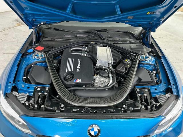 Photo of 2020 Long Beach Blue Metallic BMW M2