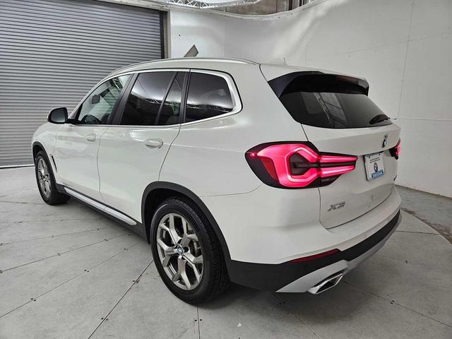 Photo of 2022 Alpine White BMW X3